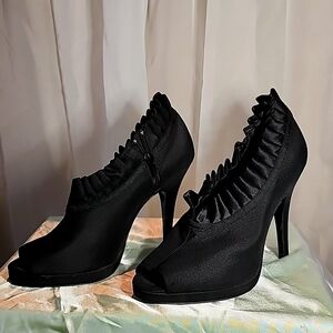 Nina- Women's Black Satin Open- Toed Shootie